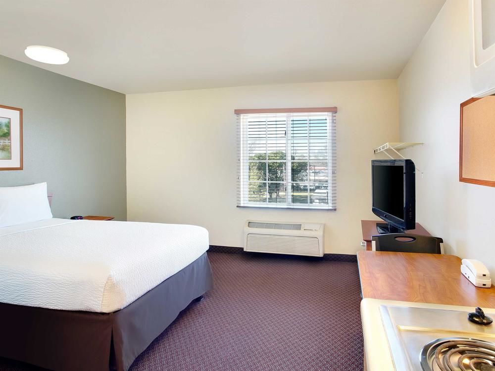 Woodspring Suites Baton Rouge East I-12 Exteriör bild
